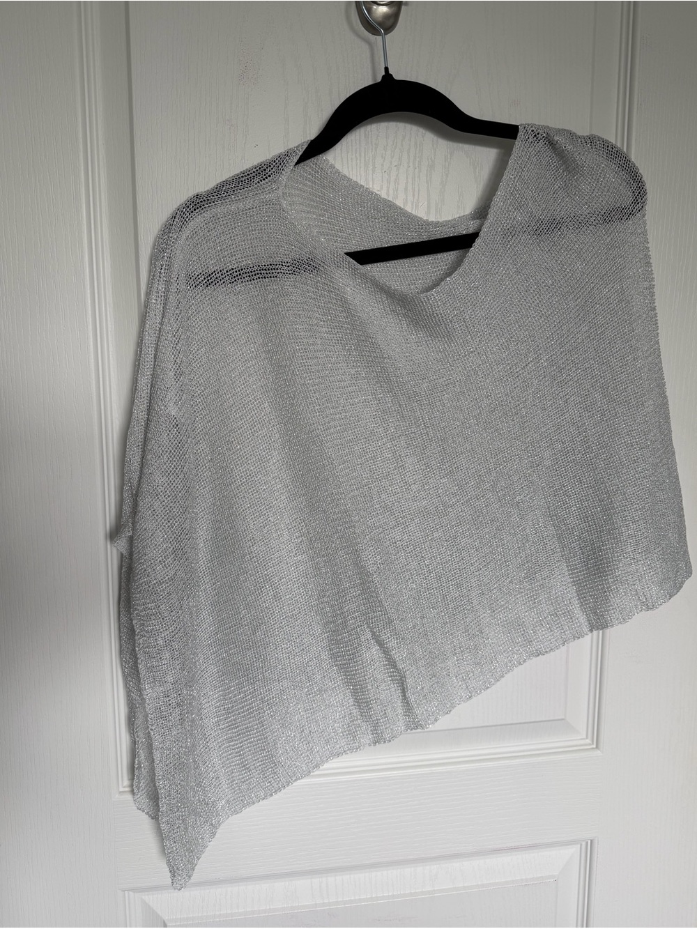 💗5 for $15💗 Light Gray Knit Poncho Sweater - Size XS